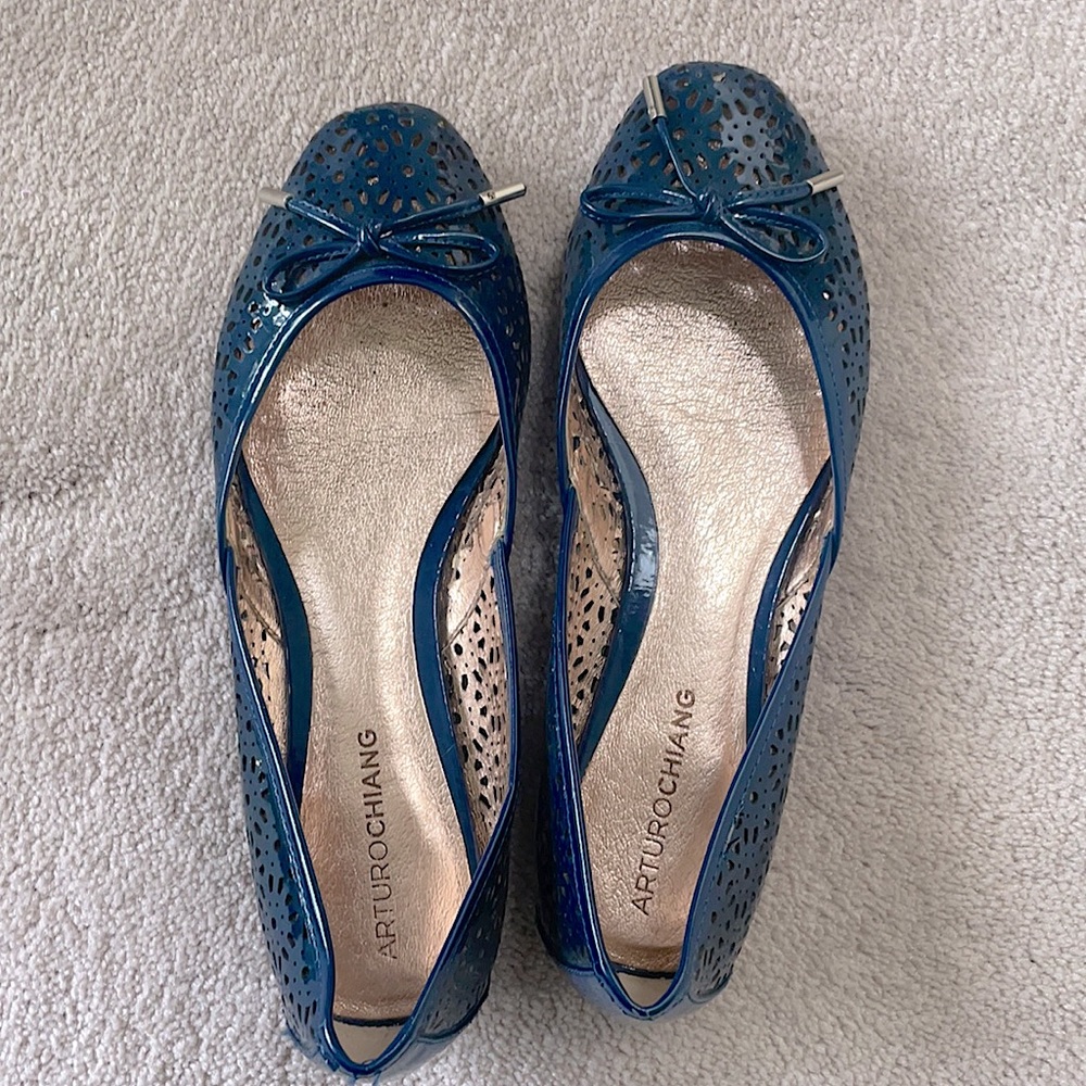 Arturo Chiang Blue Flats